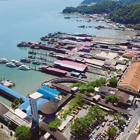 Affordable Cozy Apartment @ Coral Bay Resort Kampong Pasir Bogak Exterior photo