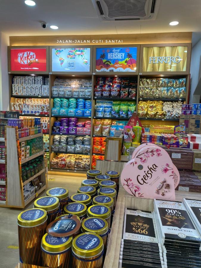Affordable Cozy @ Coral Bay Kampong Pasir Bogak